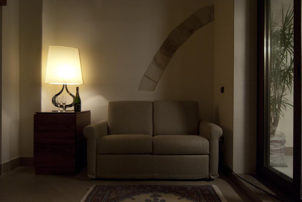 Alvino Suite And Breakfast Lecce Room photo